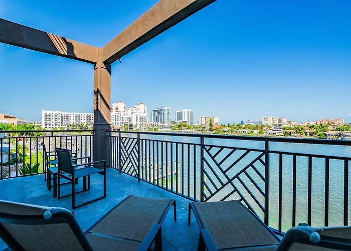 Clearwater Beach Townhome Wgame Room Boat Slip * Clearwater Beach