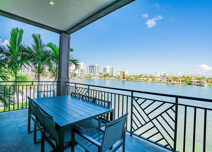Clearwater Beach Townhome Wgame Room Boat Slip