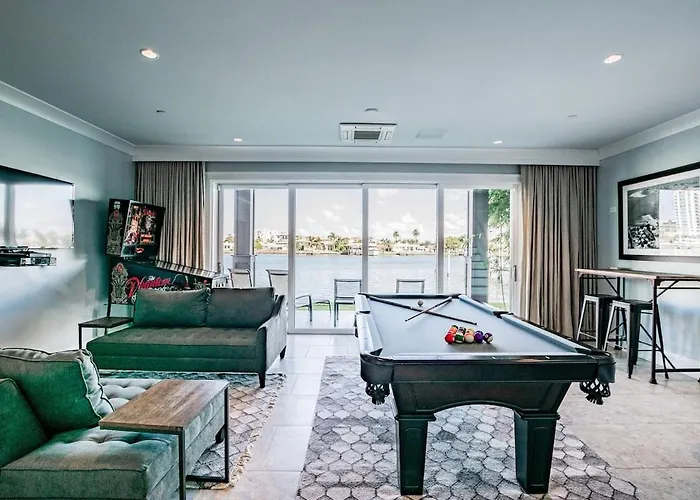 Clearwater Beach Townhome Wgame Room Boat Slip *