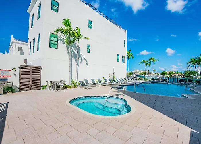 Clearwater Beach Townhome Wgame Room Boat Slip * Clearwater Beach